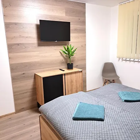 U Karasa Apartment Vitanová